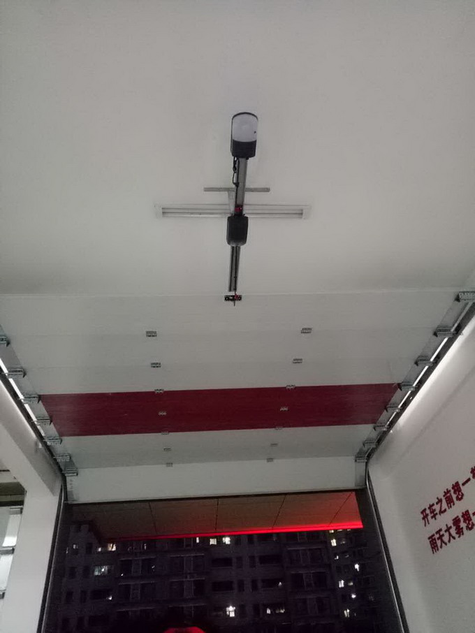 车库门厂家.jpg